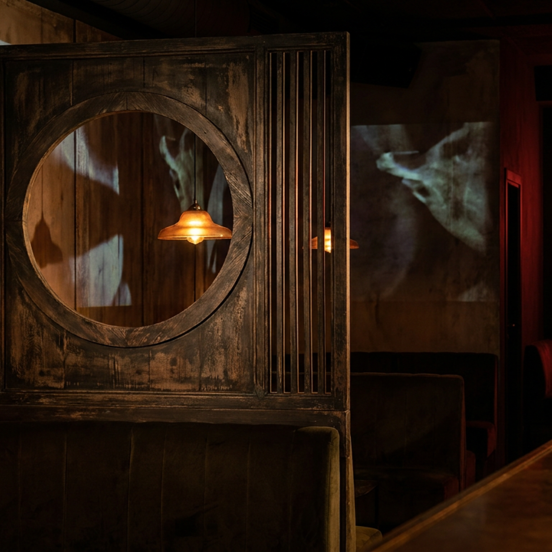Glory hole Italia: il locale milanese con le regole